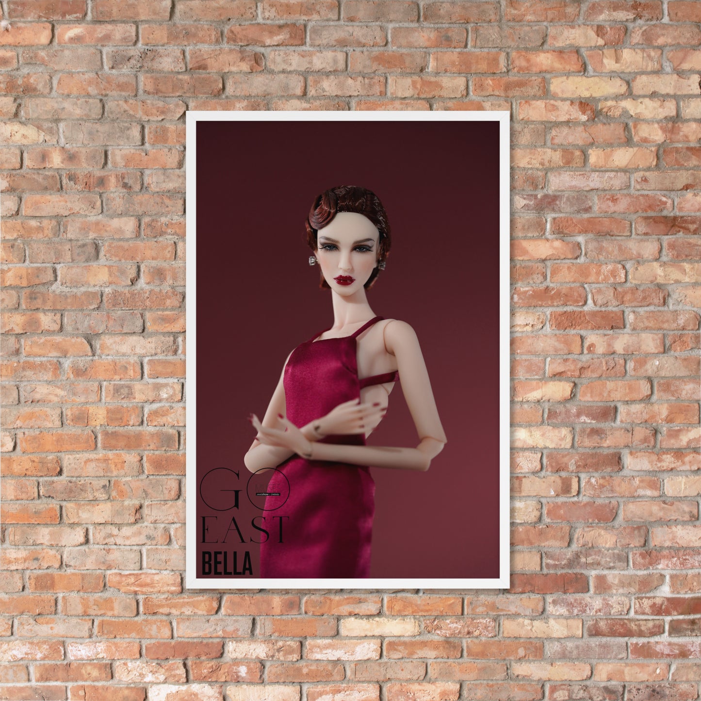 JAMIEshow Bella Framed photo paper poster