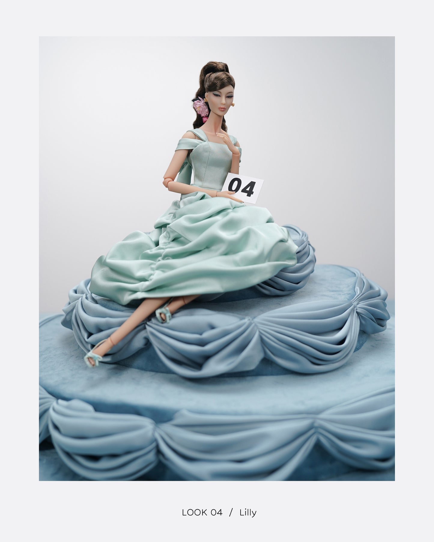 5th Anniversary Muses LILLY BASIC DOLL, Pre-Order Jun/Jul