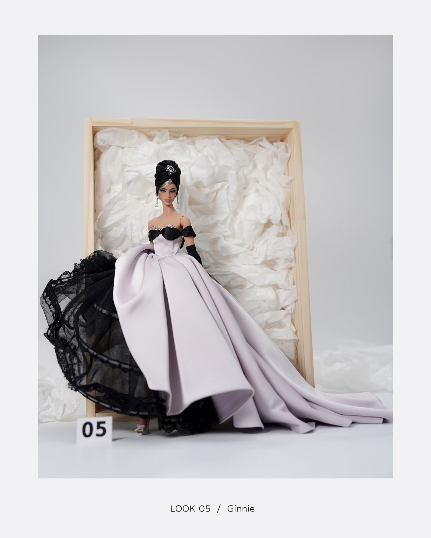 5th Anniversary Muses LOOK  05, Pre-Order Jun/Jul