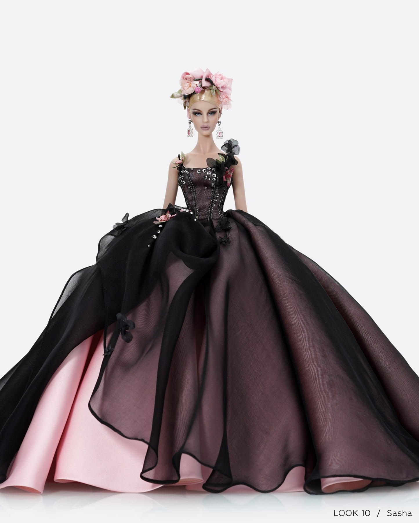 5th Anniversary Muses LOOK  10, Pre-Order Jun/Jul