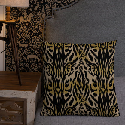 JAMIEshow Enchantment Premium Pillow