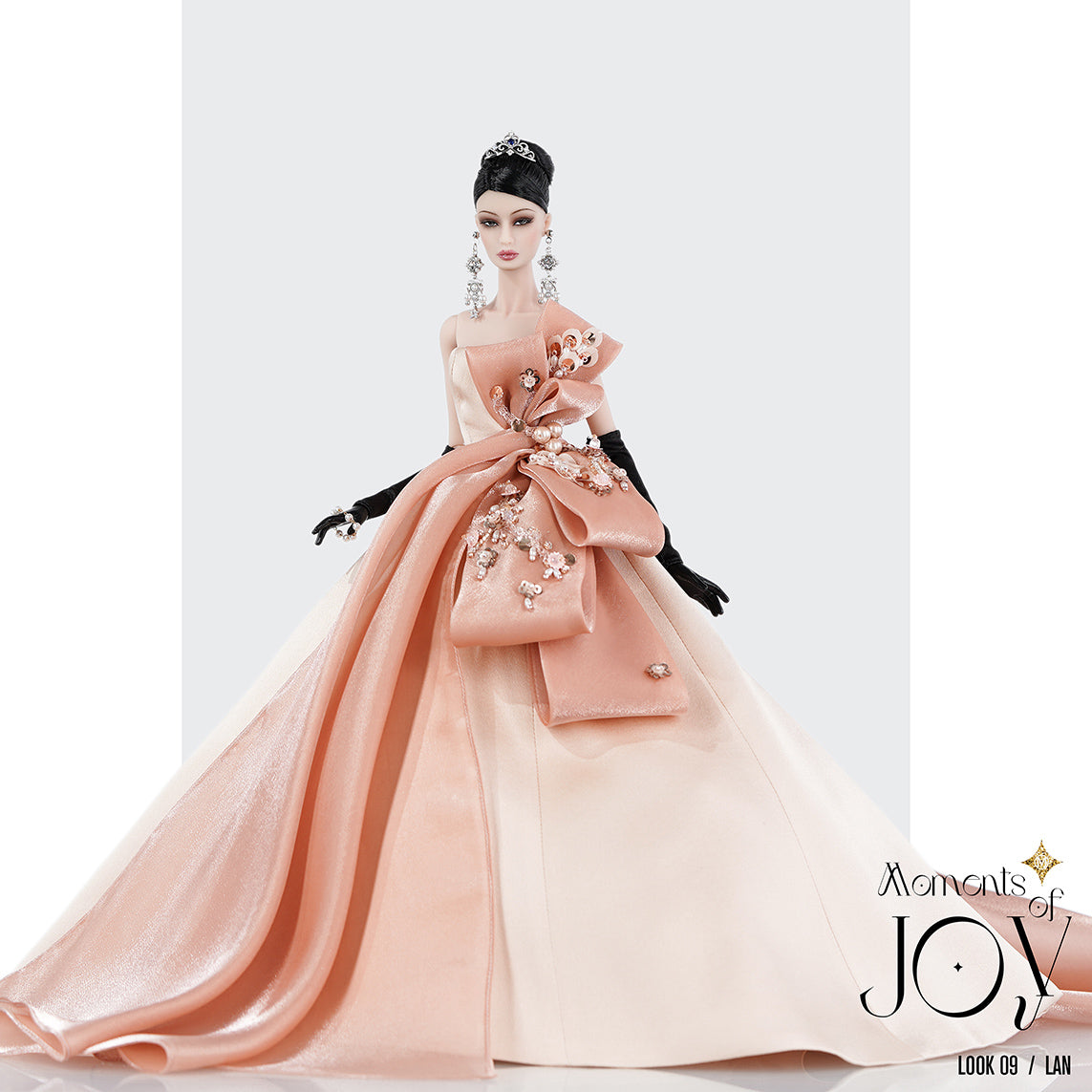 Muses Moments of Joy Fashion Look 9